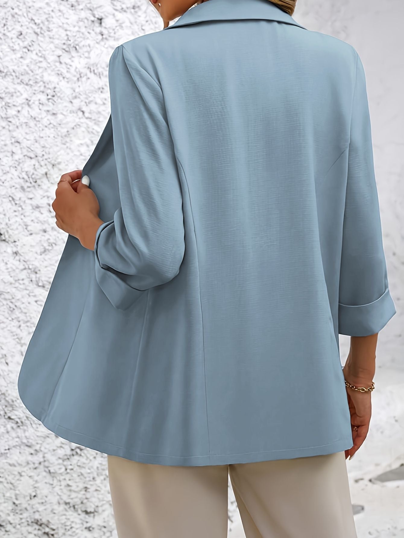 Light Blue Blazer – Single-Button Lapel
